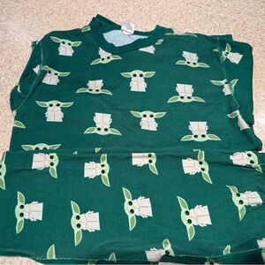 Hanna Andersson Adult Unisex Star
Wars Grogu Baby Yuda Pajama Set Size M
